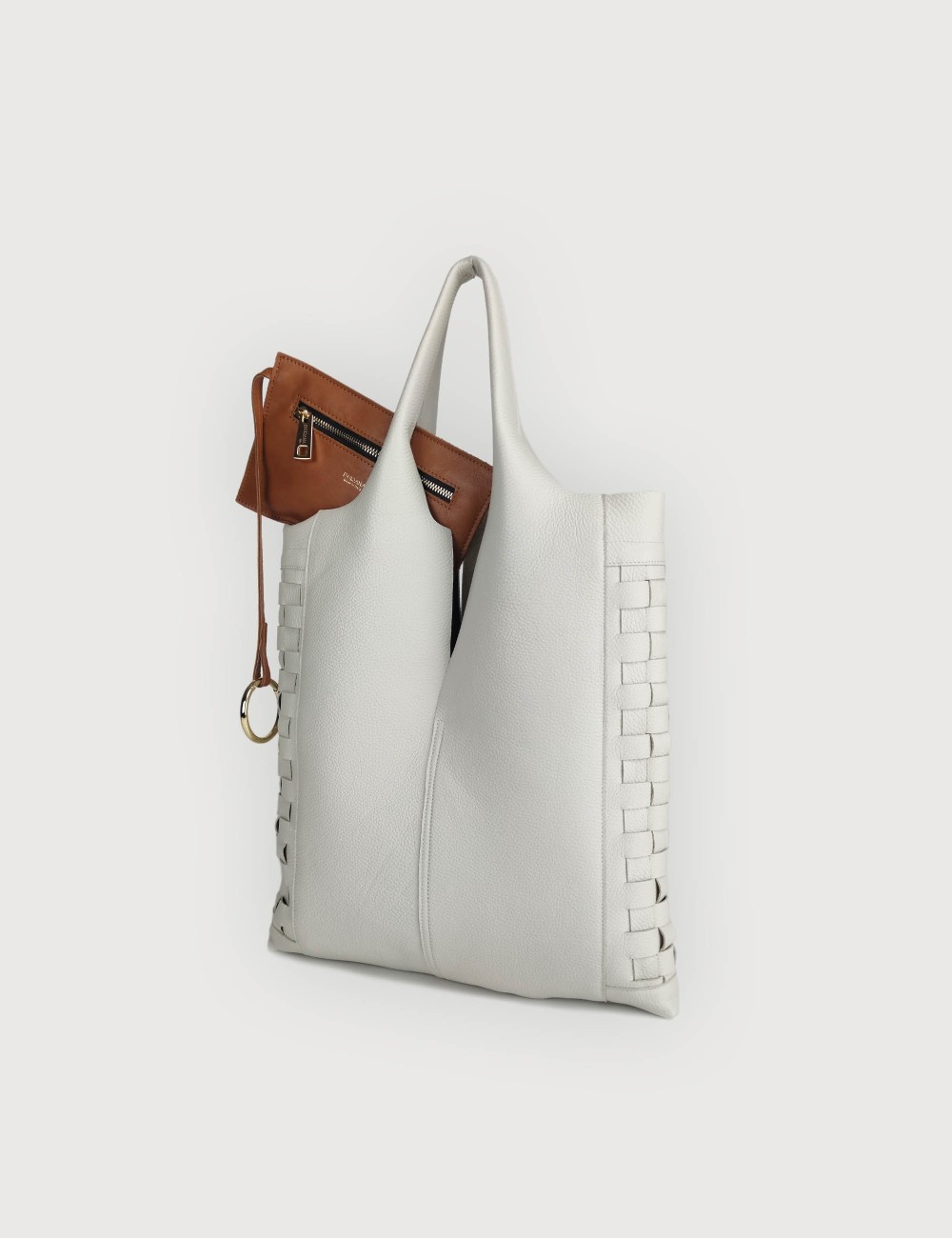 Envelope Shopping in Pelle Martellata con Intreccio - Off White
