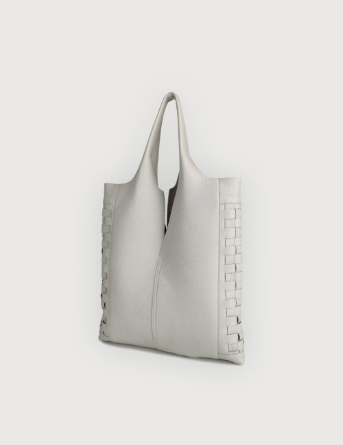 Envelope Shopping in Pelle Martellata con Intreccio - Off White